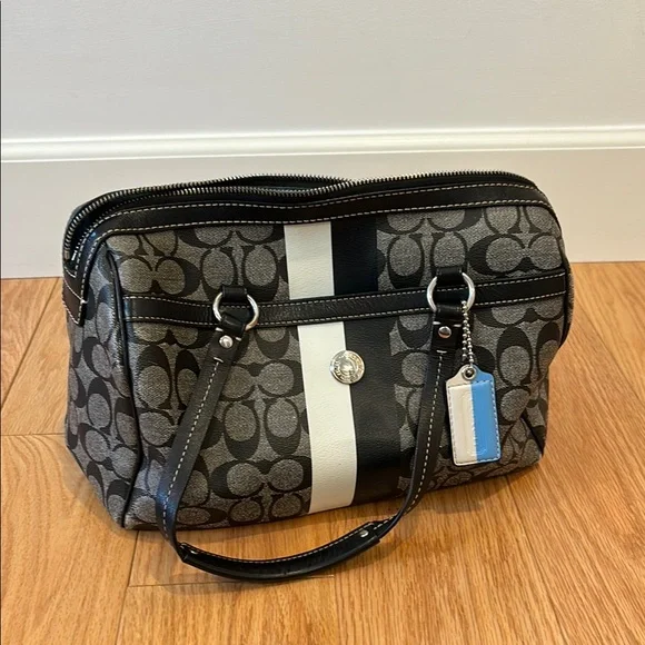 Coach Black and White Signature Handbag - Picture 1 of 9